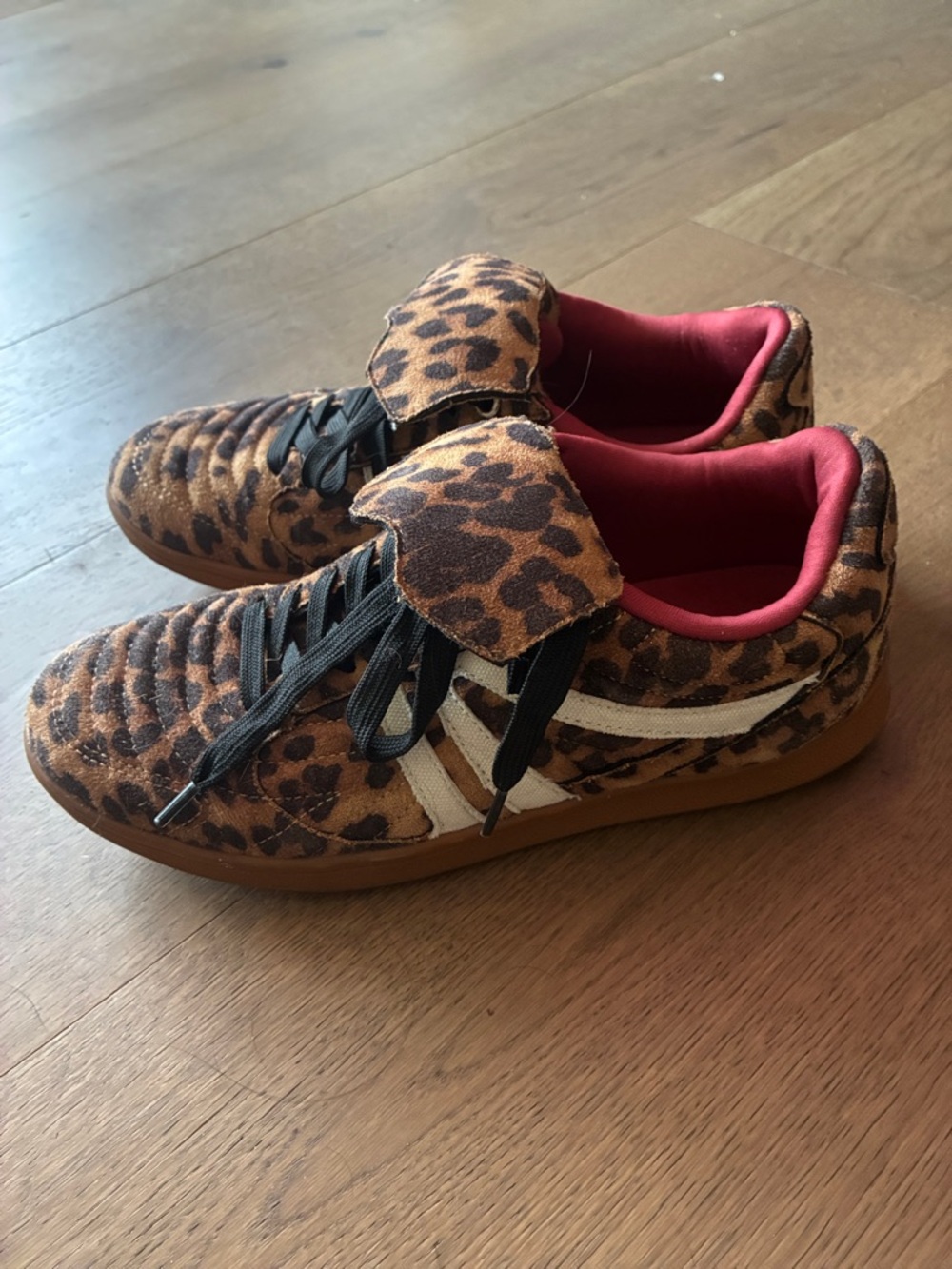 Steve Madden Leopard Print Sneakers with Pink Liner - Picture 4 of 6